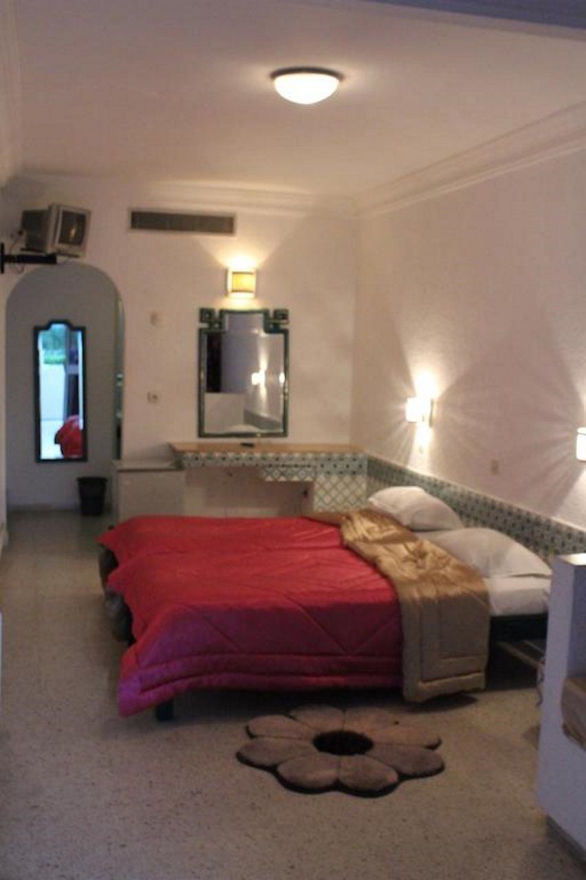 Hotel Complexe Touristique Sidi Salem Bizerta Exterior foto
