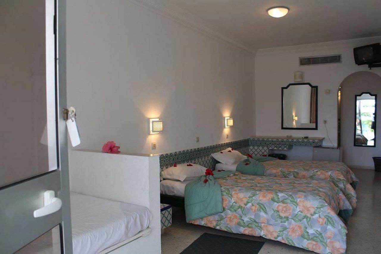 Hotel Complexe Touristique Sidi Salem Bizerta Exterior foto